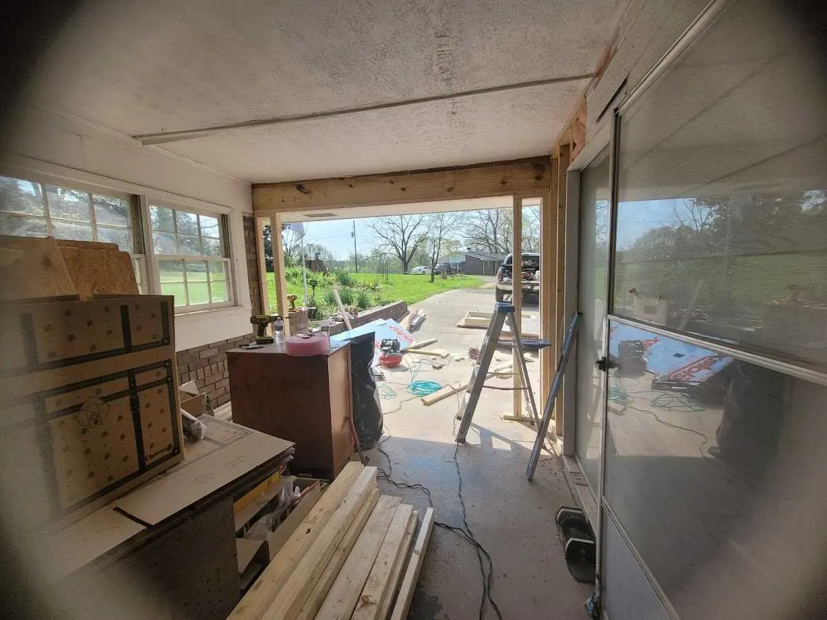 Air movers and dehumidifier for Drying & Dehumidification in North Haven